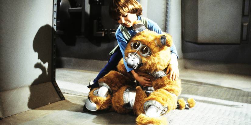 Why The Battlestar Galactica Reboot Didn't Bring Back Muffit