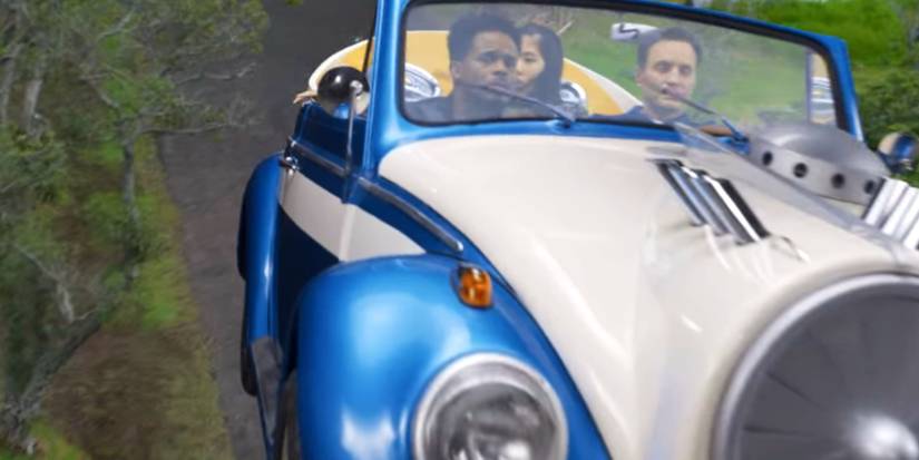 Once & Always’ Flying Car Is Its Most Hilarious Mighty Morphin Callback
