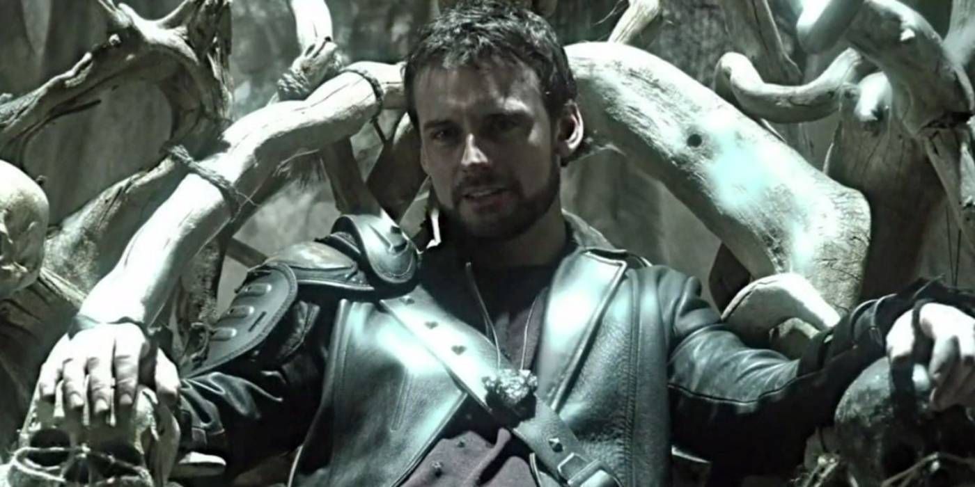 Callum Blue como Zod em Smallville temporada 9 imagem
