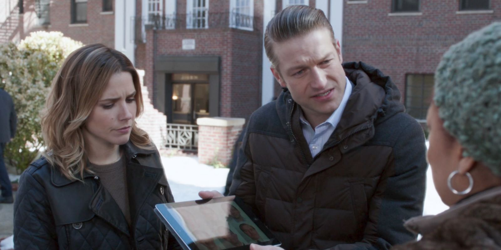 Erin Lindsay and Dominic Carisi in Law & Order and Chicago PD crossover