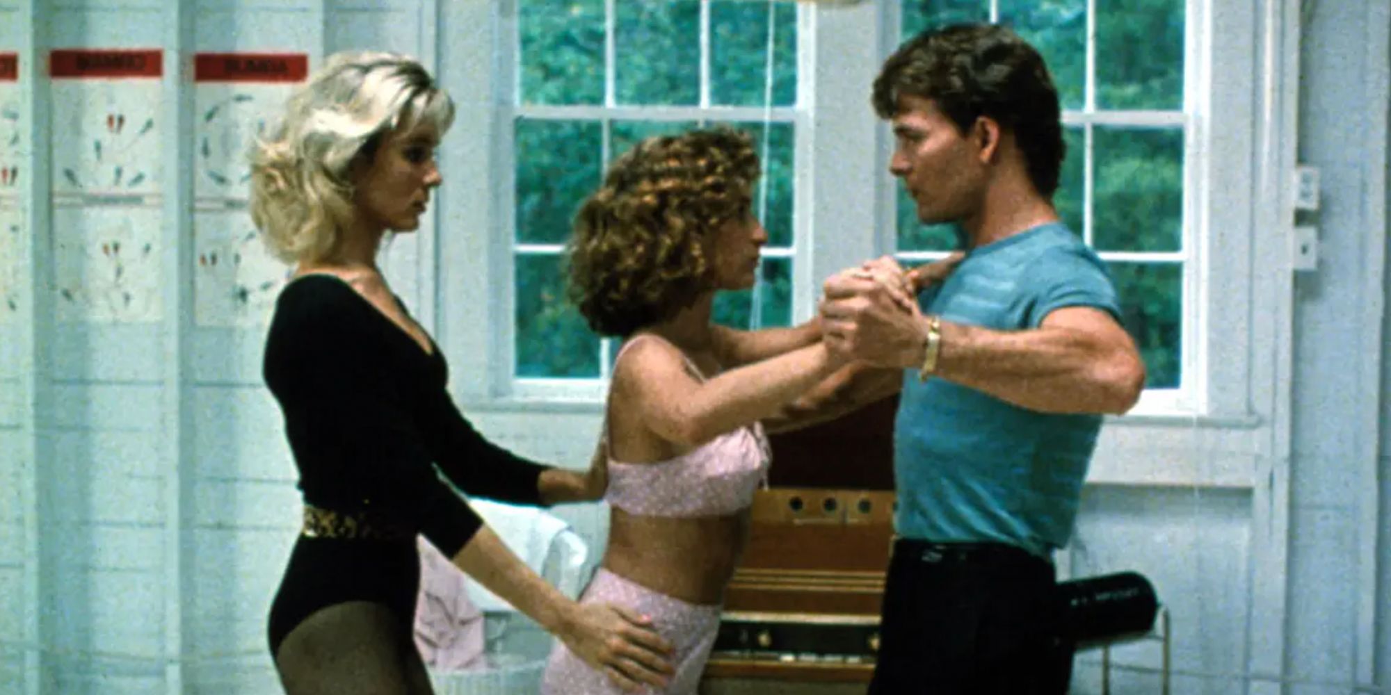 Dirty Dancing Sequel's Ongoing Delay Addressed By Jennifer Grey