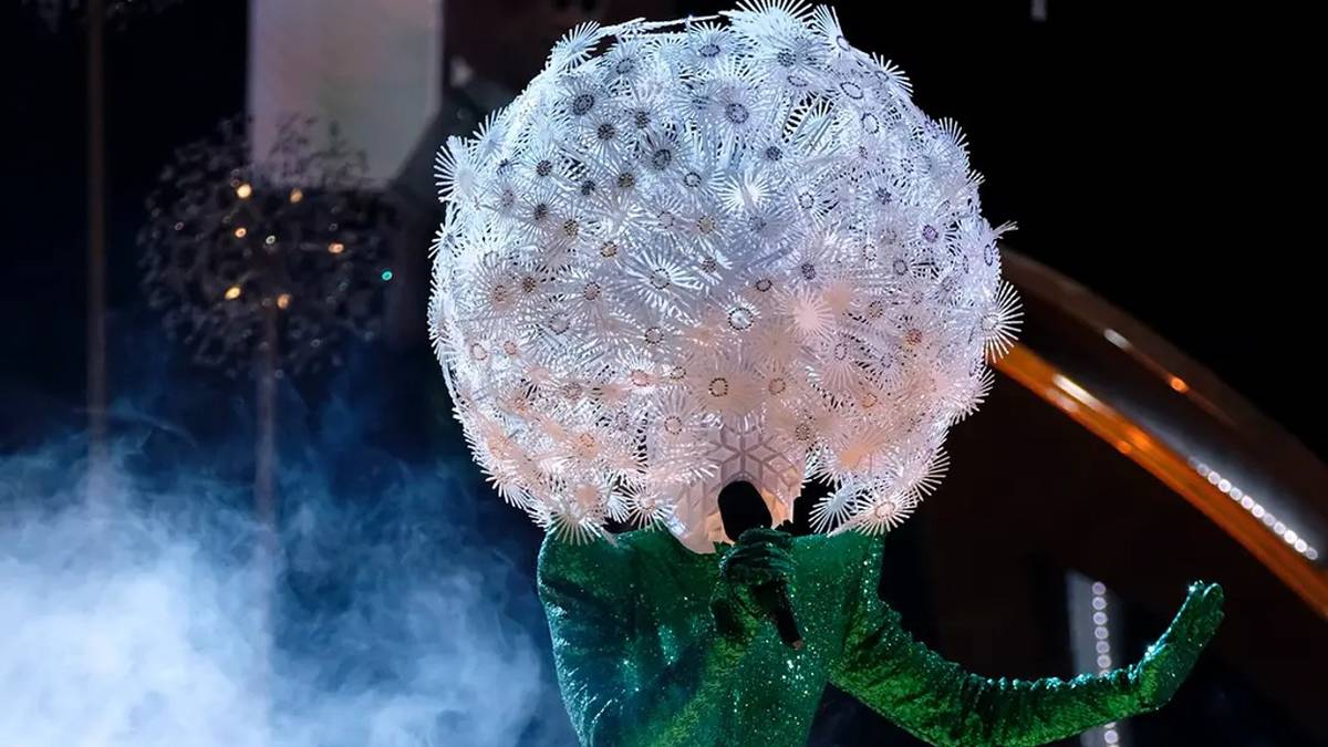 Masked Singer Reveals Who's Competing Against Dandelion On Space Night