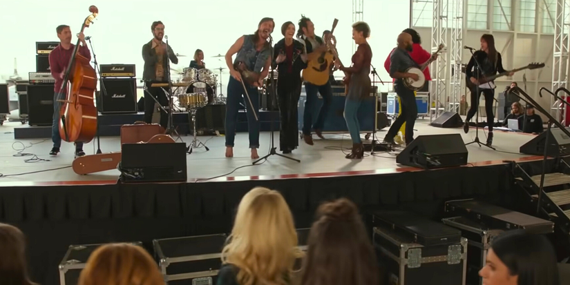 10 Best Pitch Perfect Performances Across All 3 Movies, Ranked