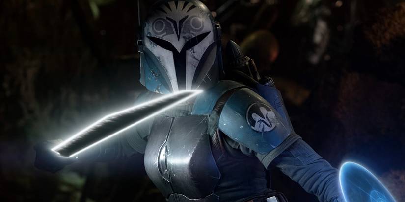 Bo-Katan Kryze empunhando a Darksaber