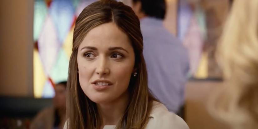 Rose Byrne as Helen in Bridesmaids 