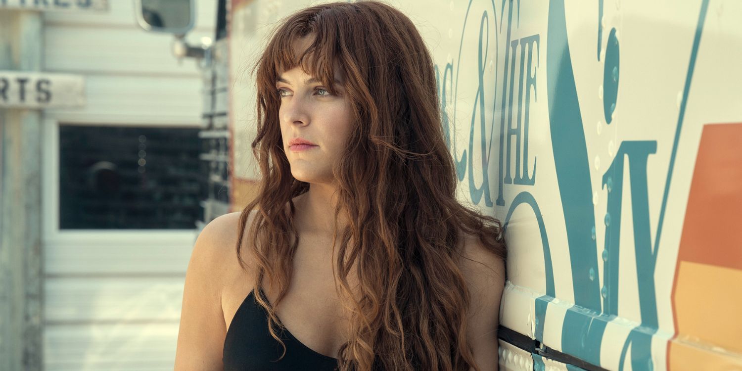 Daisy Jones & The Six Review — How The Miniseries Compares To The ...