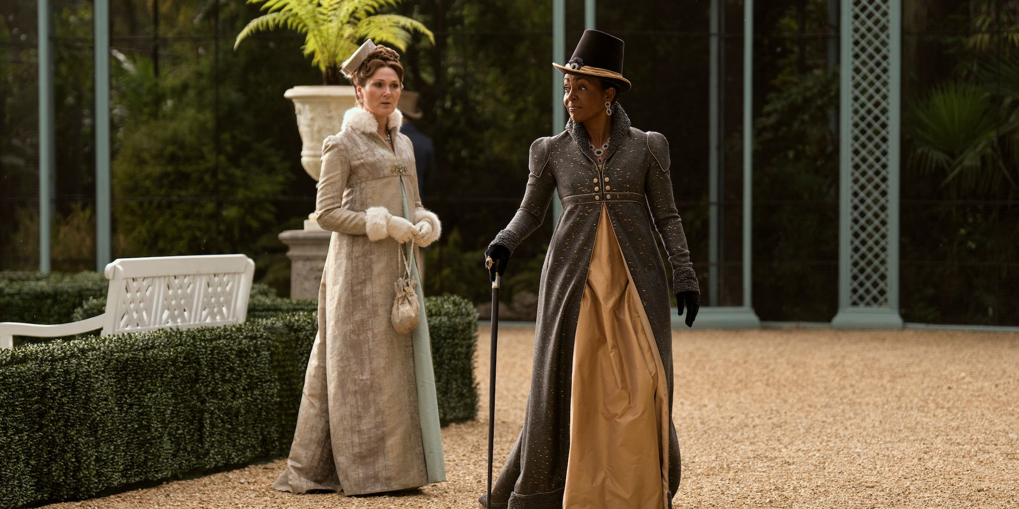 Violet’s New Bridgerton Season 3 Romance Tease Flips A Huge Queen ...