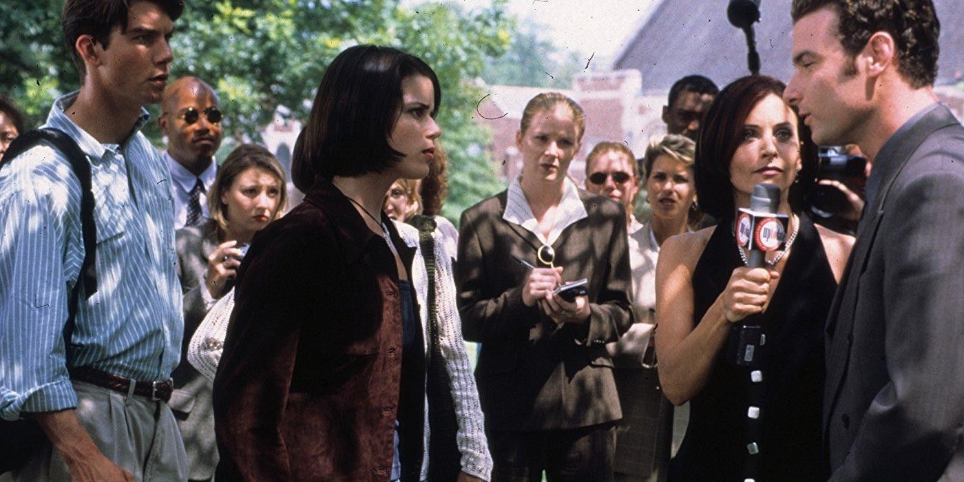 Scream 2 Ending Explained: Who The Killer Was & Why