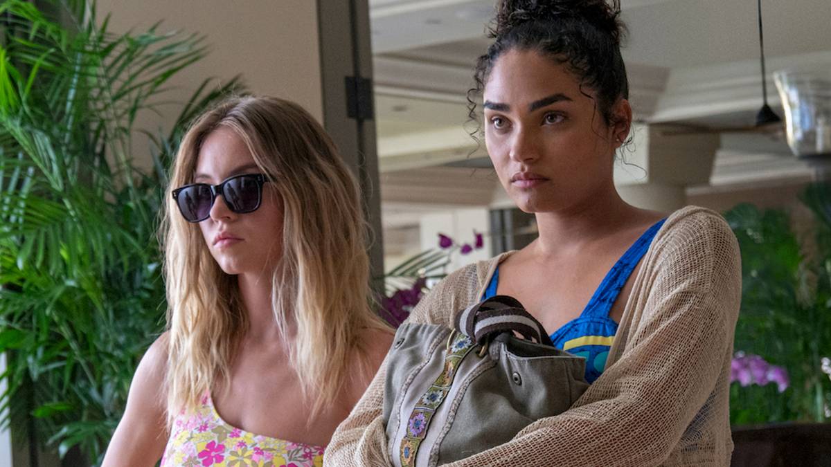 They Didn t Think That I Was Right White Lotus Star Almost Lost is-sydney-sweeney-a-donald-trump-supporter-white-lotus-star-reacts-to