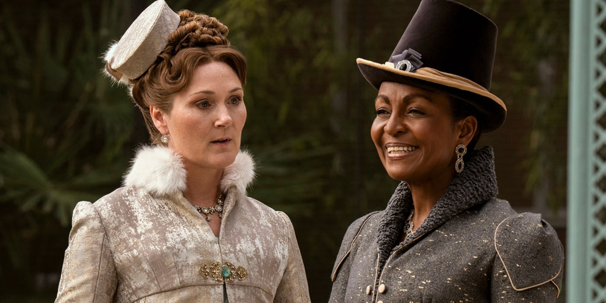 Viscountess Violet Bridgerton (Ruth Gemmell) and Lady Agatha Danbury (Adjoa Andoh) in Queen Charlotte: A Bridgerton Story