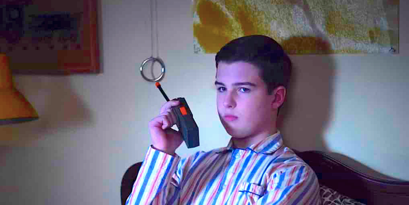 Young Sheldon season 6 finale Sheldon talks into his walkie talkie