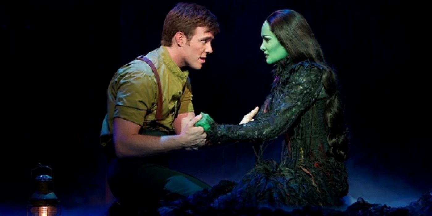 Why Elphaba's Skin Is Green In Wicked