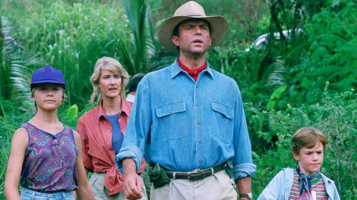 jurassic-park-video-celebrates-movie-s-30th-anniversary-with-original-cast