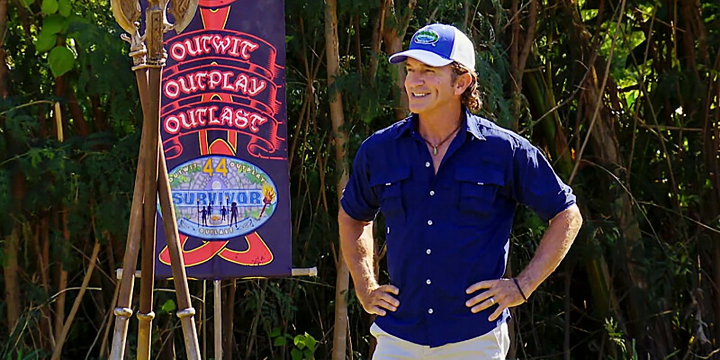 Jeff Probst hosting a competition on Survivor 44.