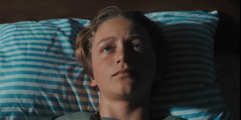 Bobby Luhnow como Jodie em The Chosen One