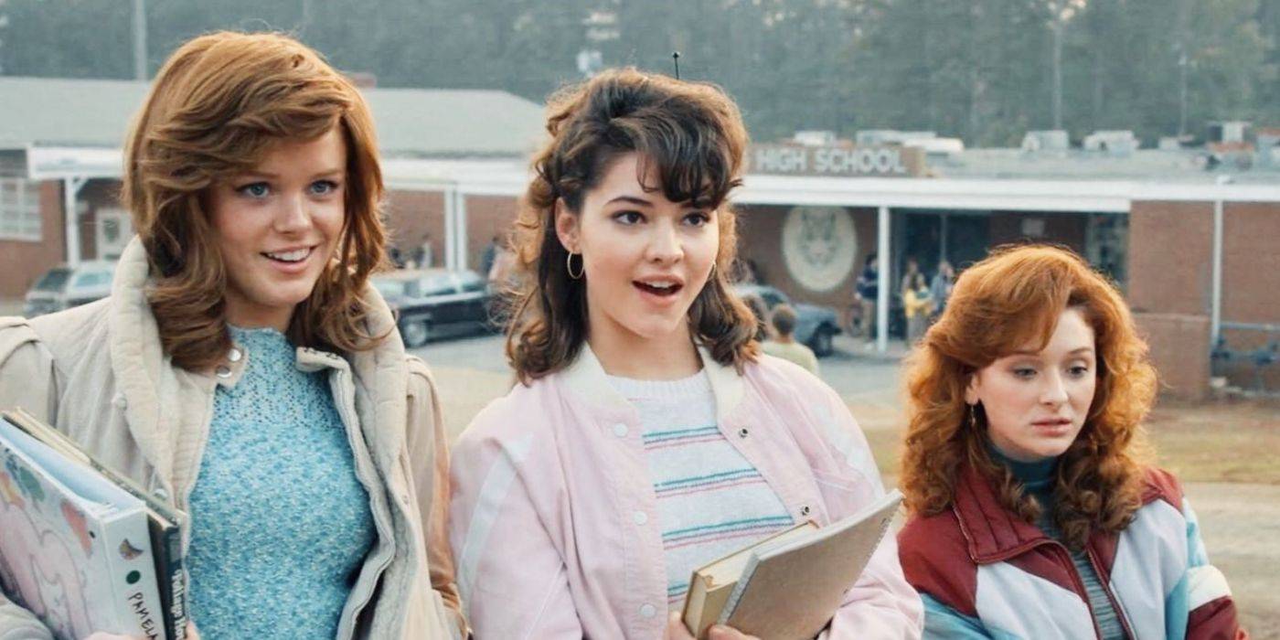 Stranger Things Name Rina Who Tina Is In Stranger Things (& Why She Looks So Familiar)