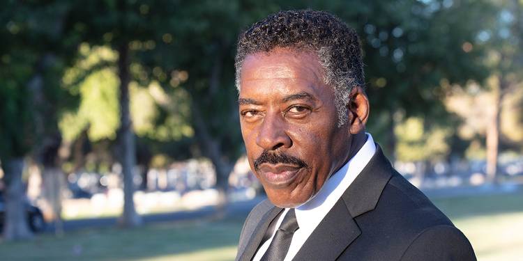 Ernie Hudson in Prisoner's Daughter
