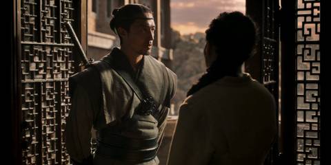 Lan and Nynaeve in Wheel of Time season 1