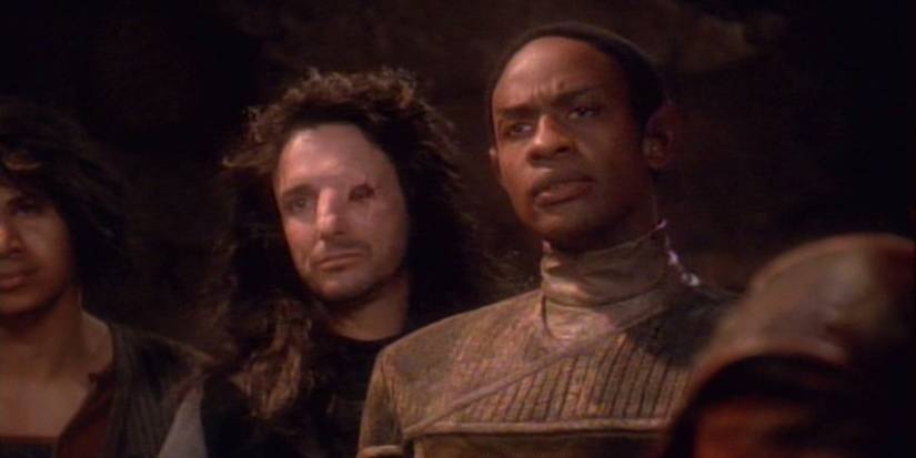 Tuvok (Tim Russ) como líder da Resistência Terrana no Universo Espelhado em Star Trek: Deep Space Nine.