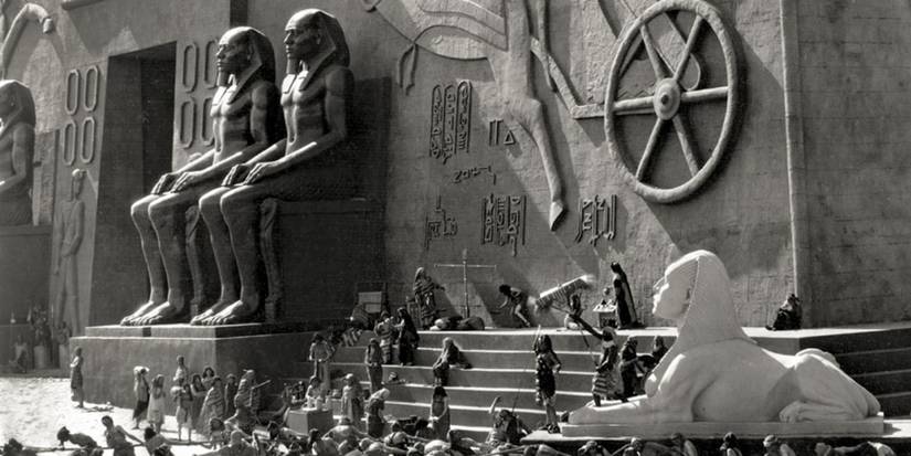 Hollywood Was Weird A Director Once Buried A Movie Set For 94 Years