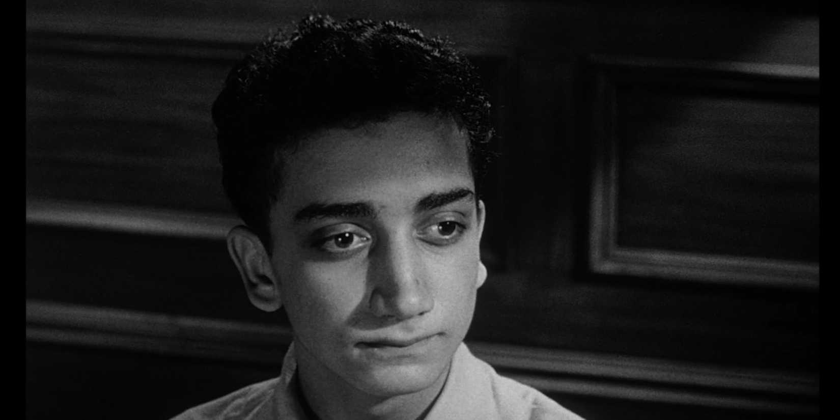 12 Angry Men Ending Explained: Who Killed The Father?