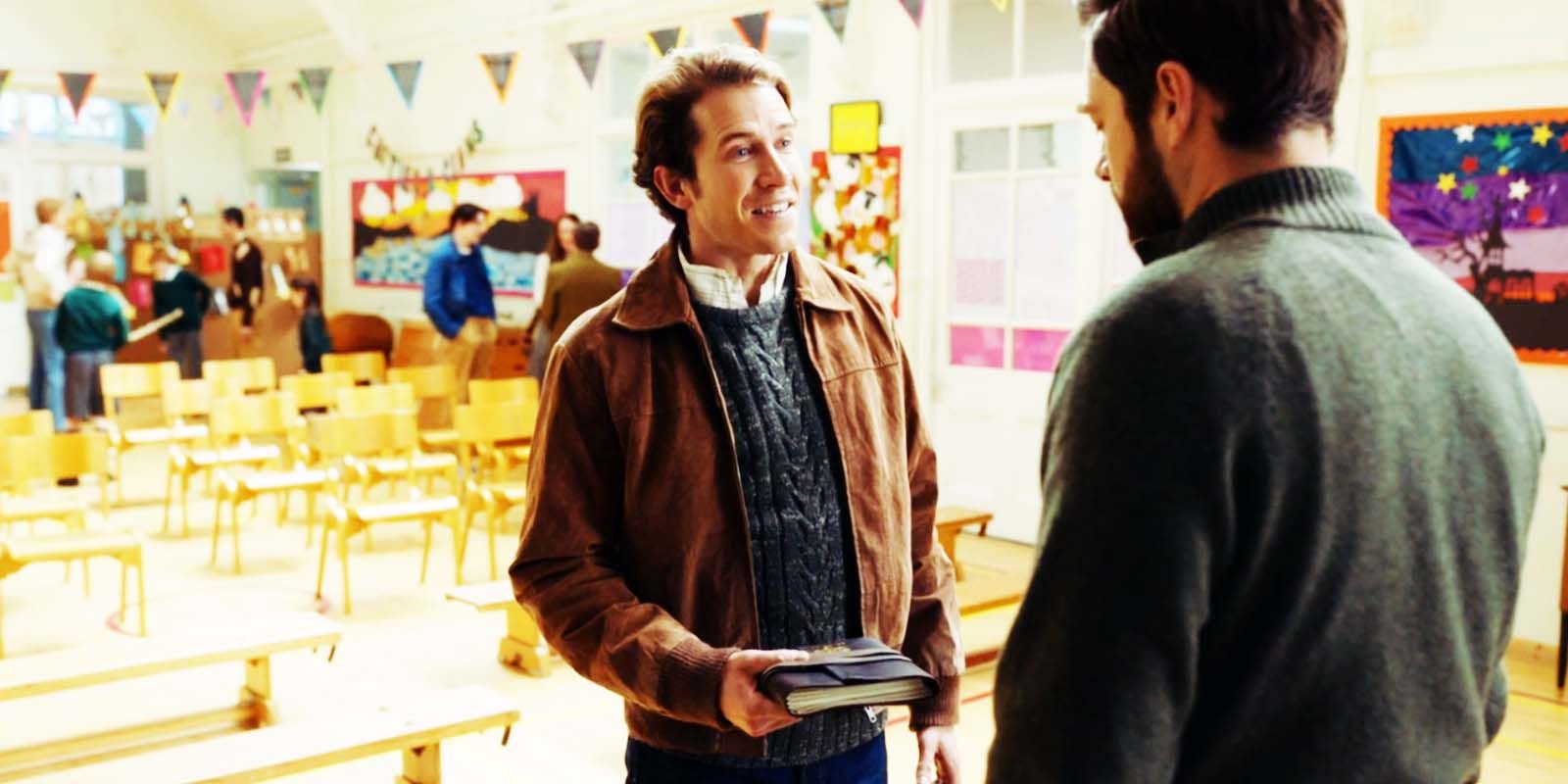 Who Is Rob Cameron In Outlander (& What Has He Done With Jemmy)