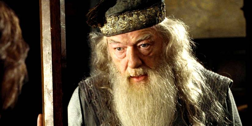 Dumbledore conversando com Harry em Harry Potter e o Cálice de Fogo