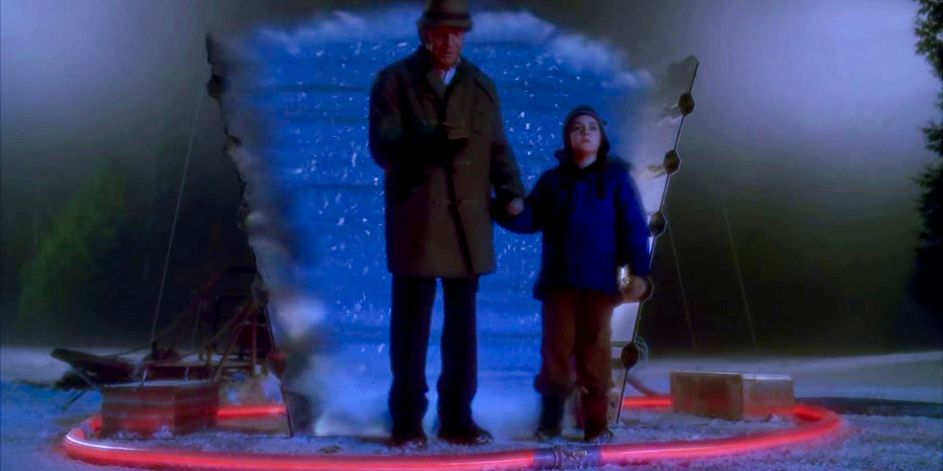 This 5-Season Show From 16 Years Ago Predicted Pretty Much Every Modern Sci-Fi TV Trope