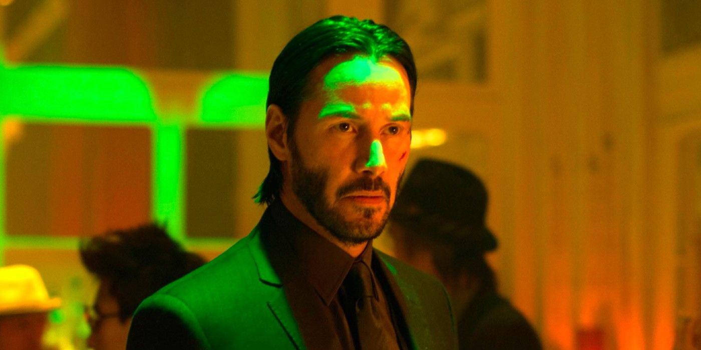 Keanu Reeves as John Wick in a club in John Wick (2014)