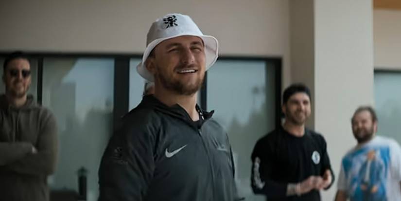 Johnny Manziel enjoying life in Untold