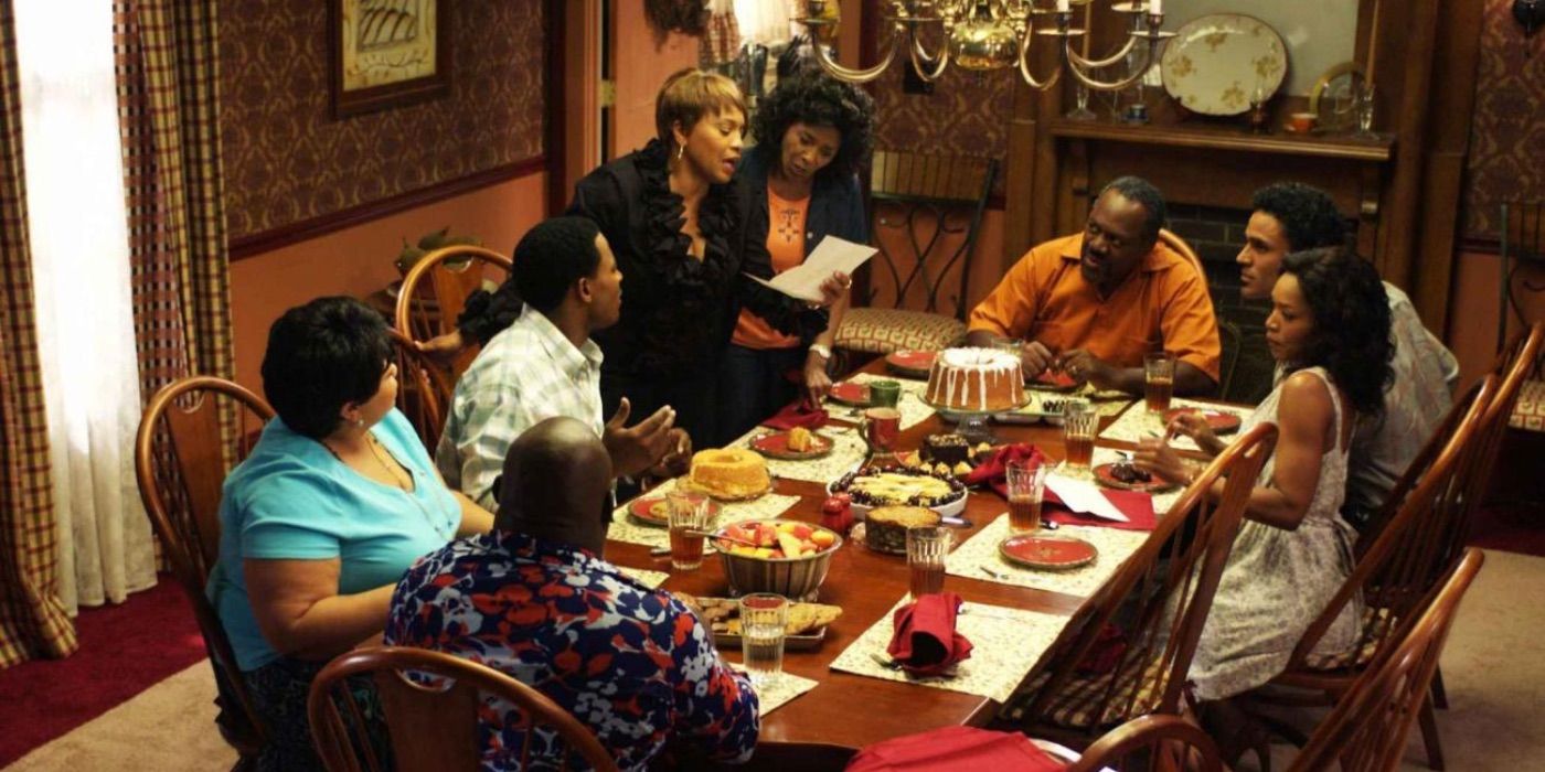 A família se senta ao redor da mesa de jantar em Meet The Browns