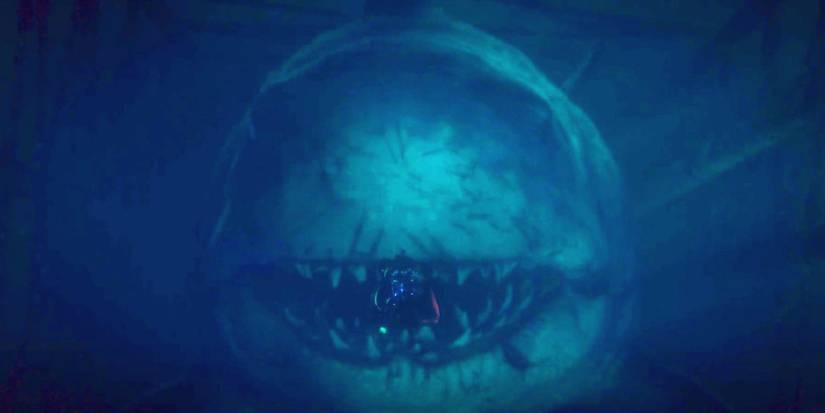 Shark in The Black Demon approaching a diver