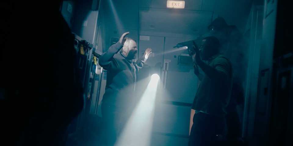 Stuart and Sam in Hijack finale