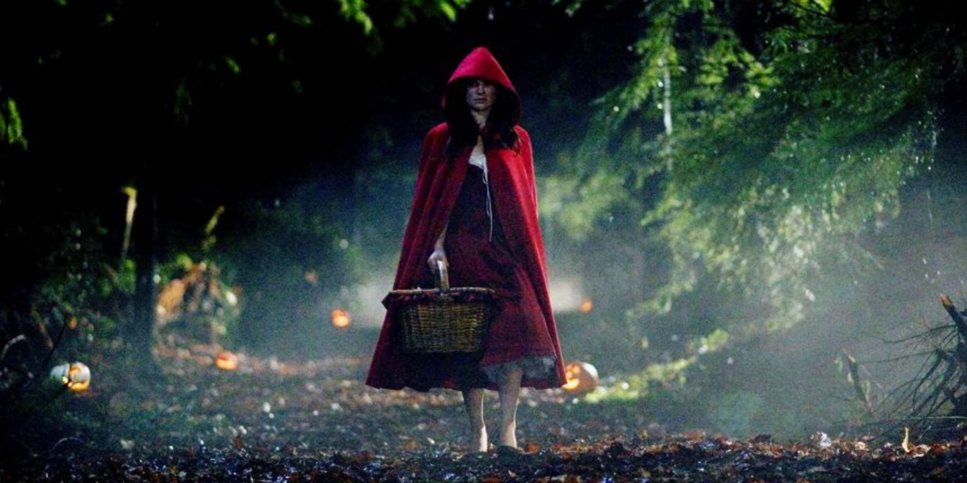 Anna Paquin dressed as red riding hood in Trick R Treat