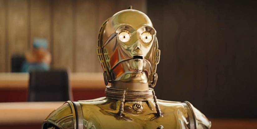 C-3PO в эпизоде 7 «Асока», смотрящий вверх