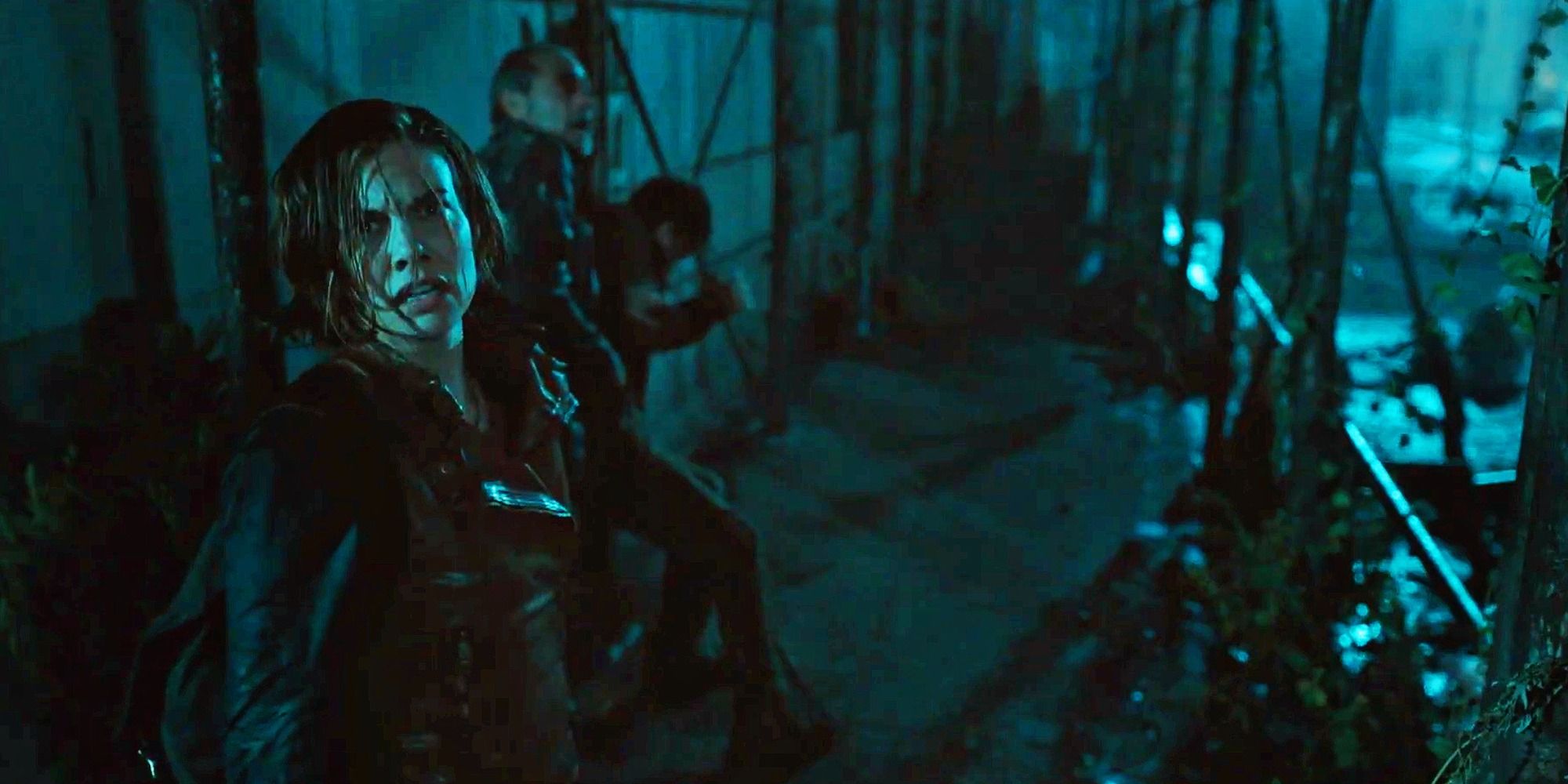 Maggie and Negan scared of the zombies falling in The Walking Dead Dead City