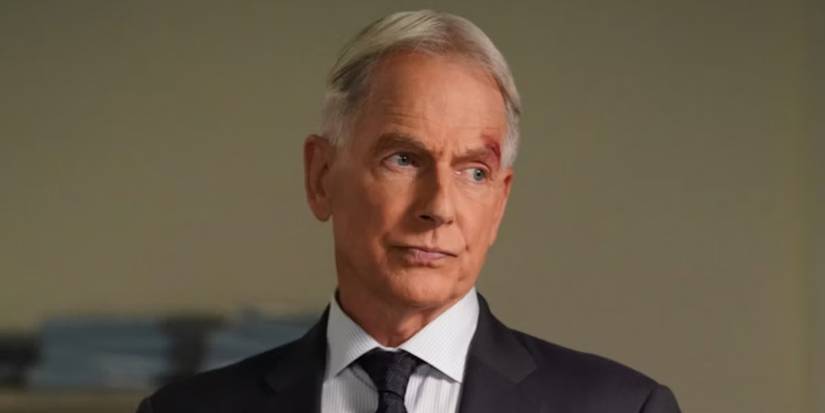 Mark Harmon as Leroy Gibbs bleeding above his eye in NCIS