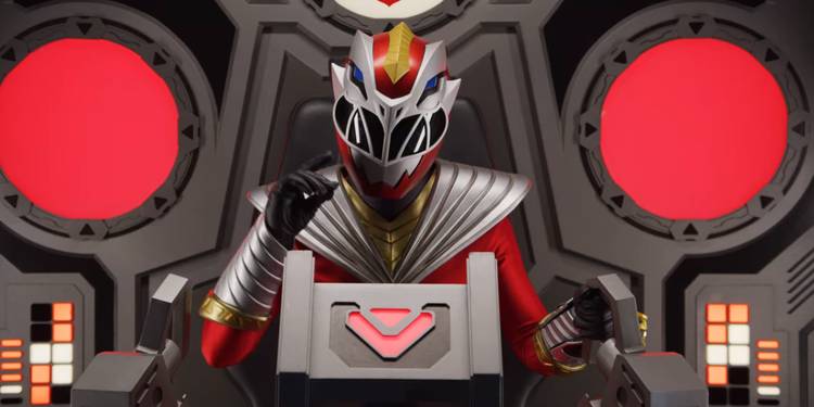 Red Ranger Amelia pilots the Cosmic Lion Zord in Power Rangers Cosmic Fury