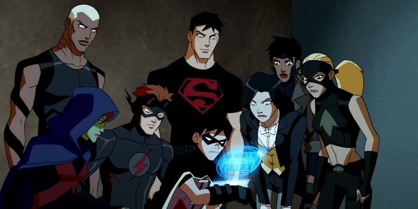 Equipe de Young Justice reunida em cena da animação