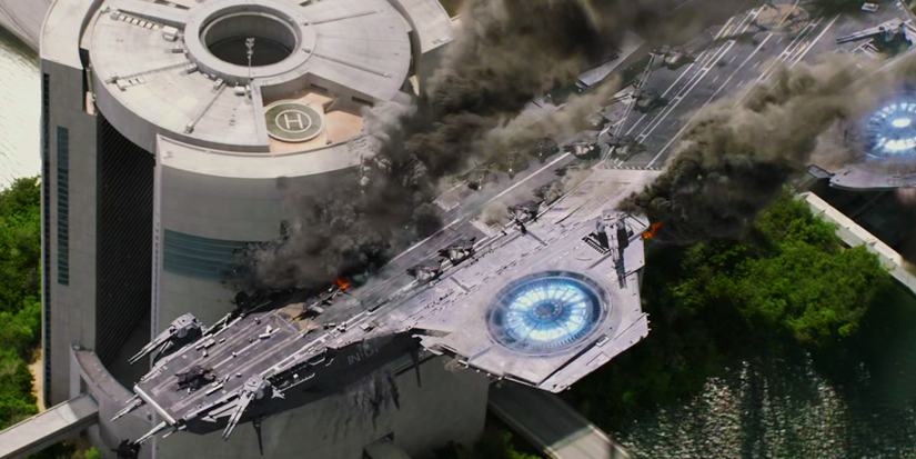 Triskelion sendo destruído em Capitão América: O Soldado Invernal