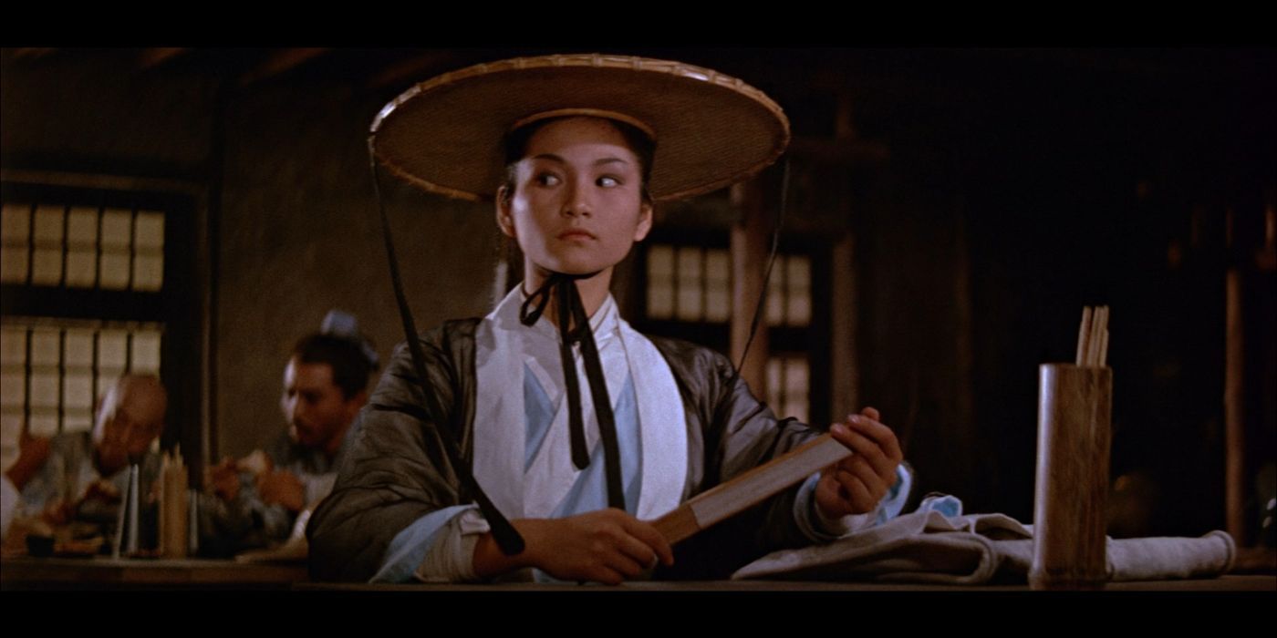 Cheng Pei-Pei em uma cena de Come Drink With Me.