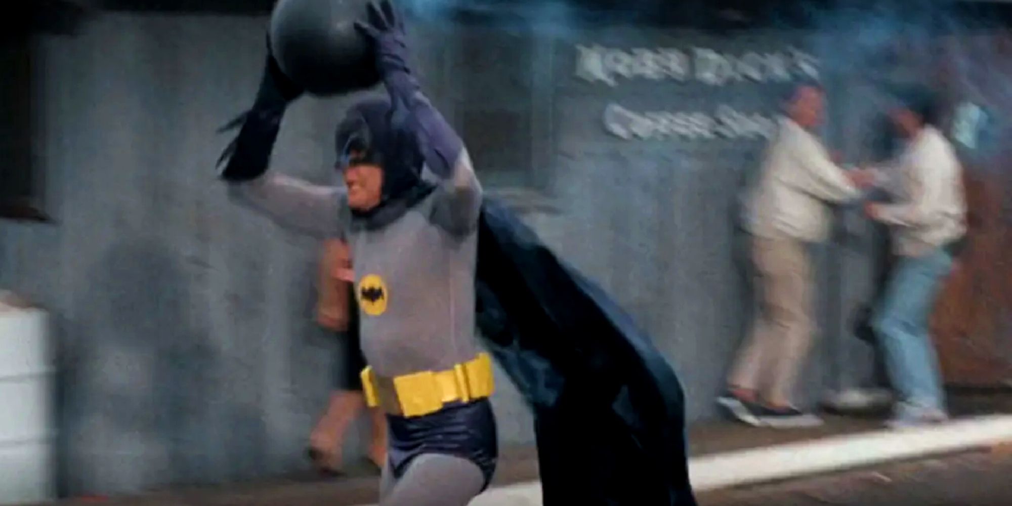 10 Batman Movie Scenes That Have Gotten Better With Age