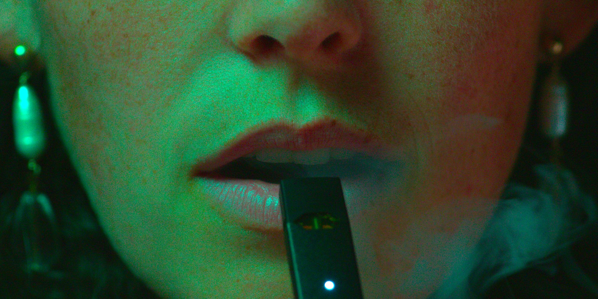 e cigarette documentary Big Vape: The Rise and Fall of Juul (TV Mini Series 2023)