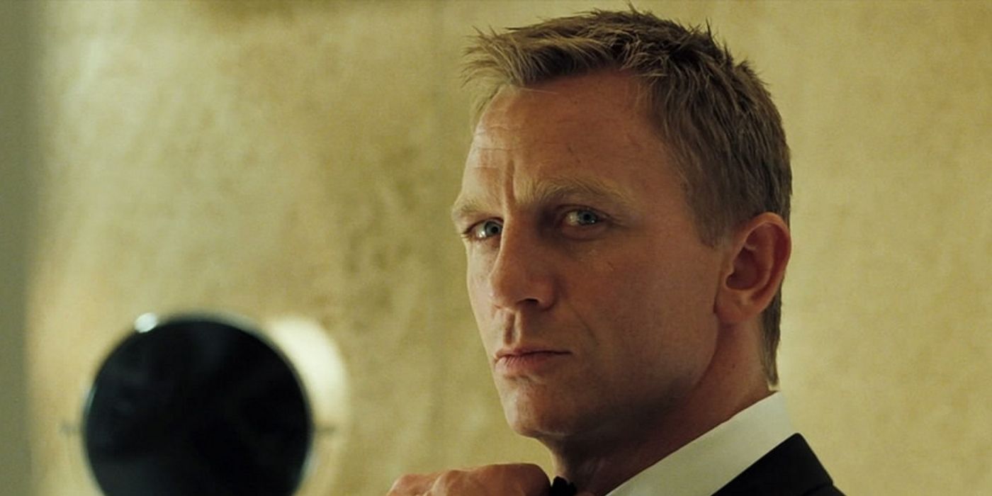 10 Things About Daniel Craig's James Bond Movies That Make No Sense