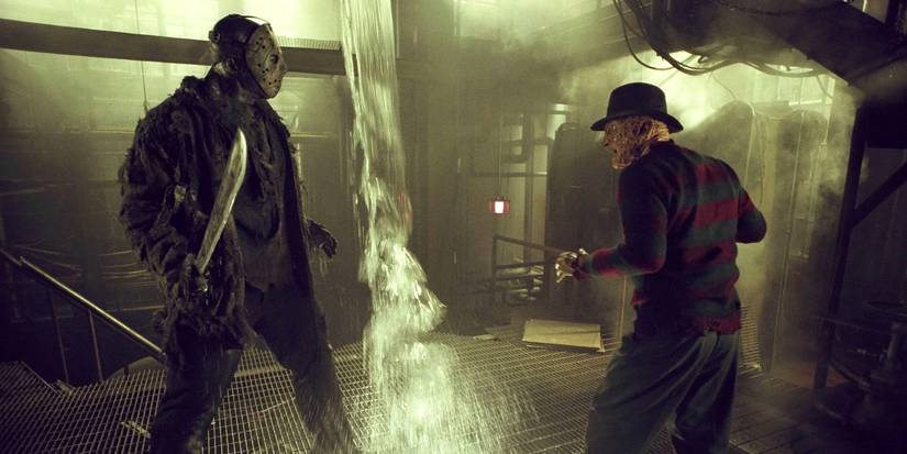 Freddy vs Jason lutando em um pesadelo.