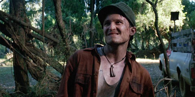 11 Horror Movie Character Mistakes That Nobody Would Make In Real Life