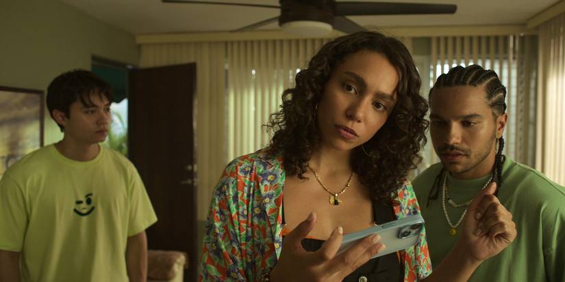 Neon Review: Netflix Series Celebrating Reggaeton Is Vibrant & Fun