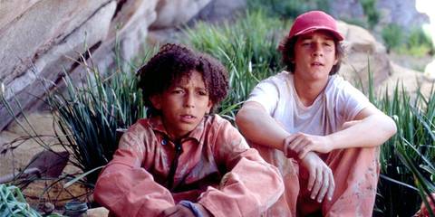 Holes Summary, Trailer, Cast, Where to Watch and More