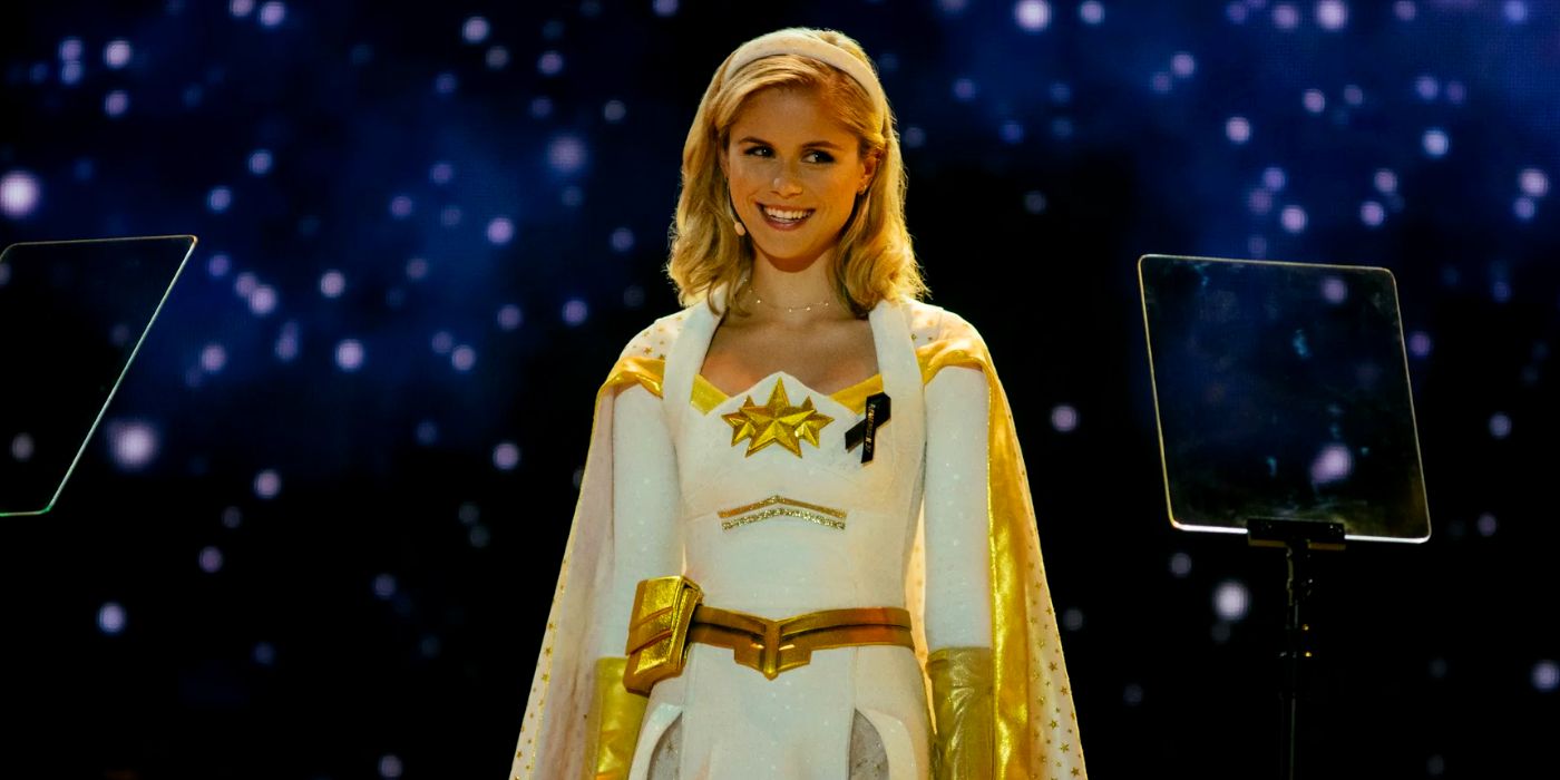 Erin Moriarty as Starlight smilling on stage in The Boys