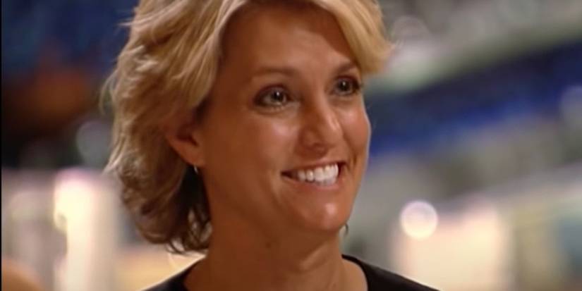 Rachel Brown from Hell's Kitchen season 2 smiling